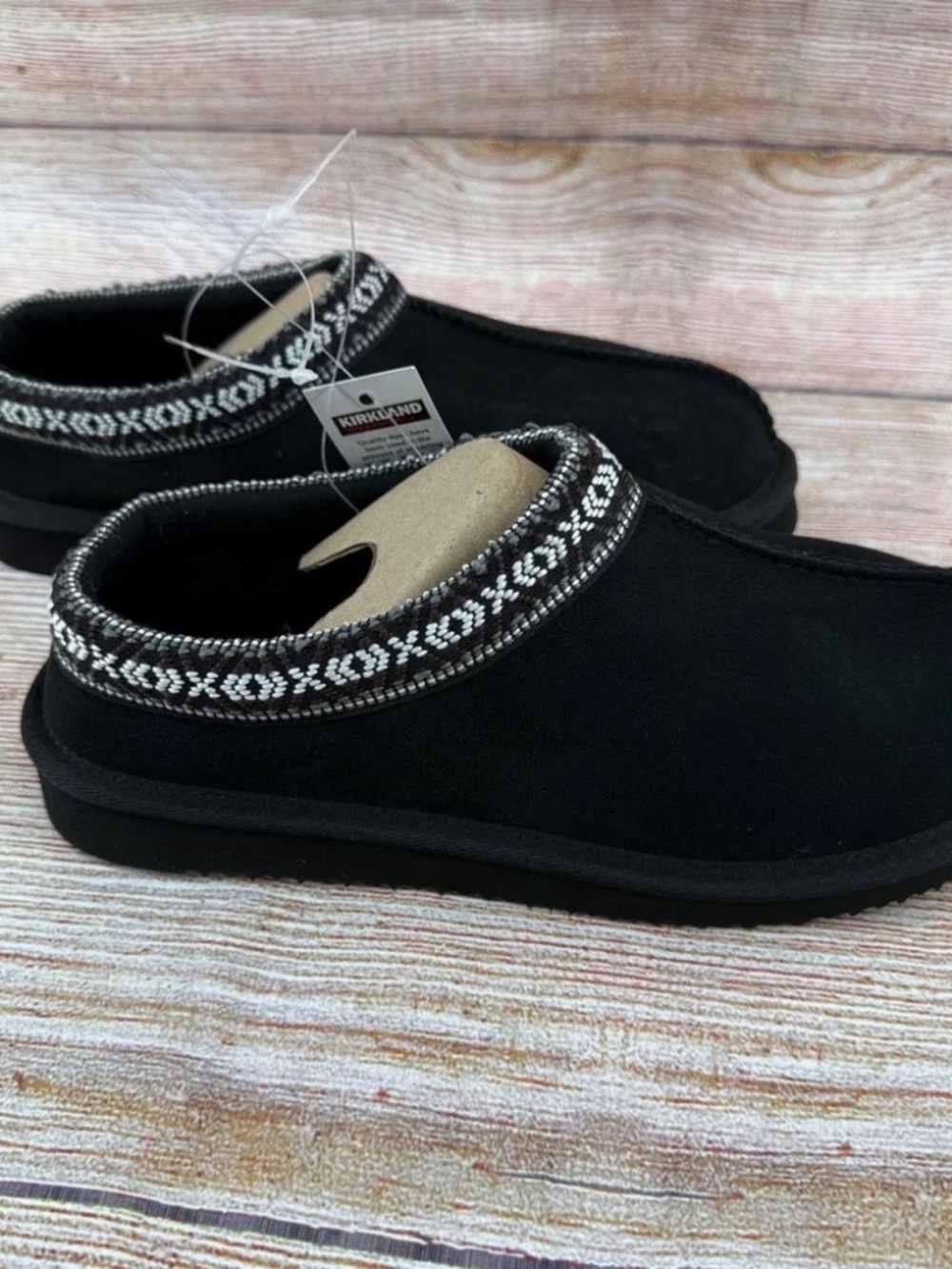 Kirkland Signature Unisex Shearling Slippers Black Suede Clogs Men 9 Women's 10